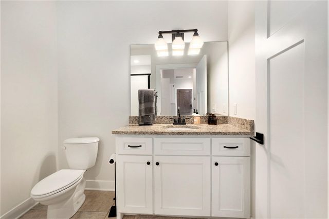 224 Lakeside Drive, Ludington, MI 49431