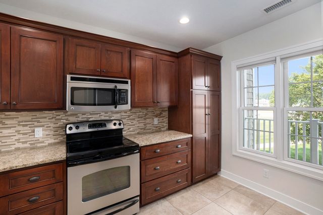 224 Lakeside Drive, Ludington, MI 49431