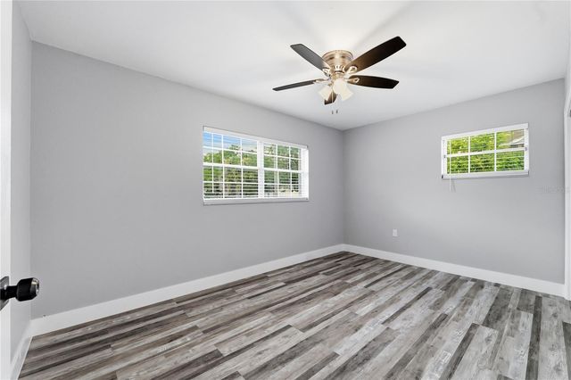 2607 W CREST AVENUE, Tampa, FL 33614