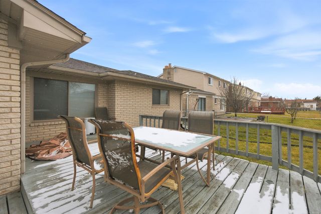 4789 Heidi Drive, Sterling Heights, MI 48310