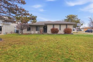 4789 Heidi Drive, Sterling Heights, MI 48310