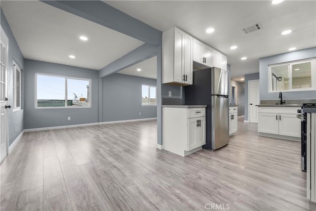 937 E Elizabeth Street, Barstow, CA 92311