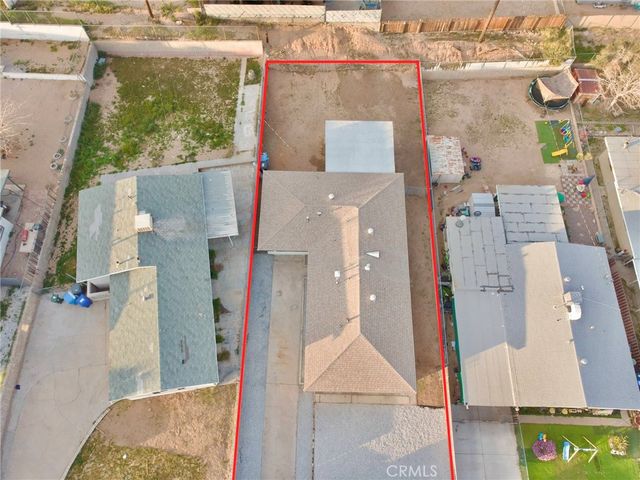 937 E Elizabeth Street, Barstow, CA 92311