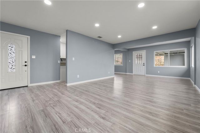 937 E Elizabeth Street, Barstow, CA 92311