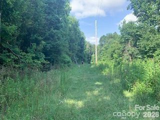 1 Old Vashti Road, Taylorsville, NC 28681