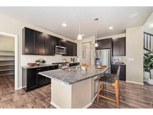 4097 Mandall Lakes Dr, Loveland, CO 80538