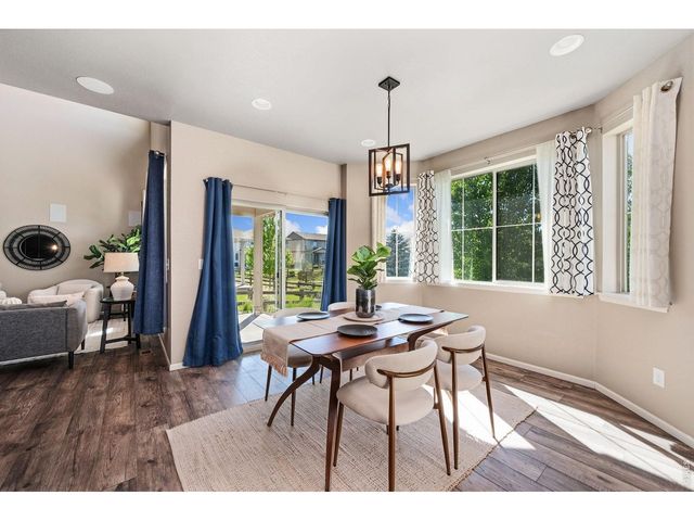 4097 Mandall Lakes Dr, Loveland, CO 80538