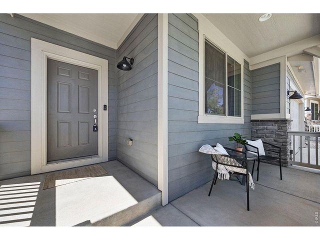 4097 Mandall Lakes Dr, Loveland, CO 80538