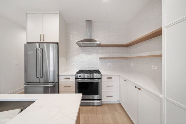 1931 S Jefferson Street 4N, Chicago, IL 60616
