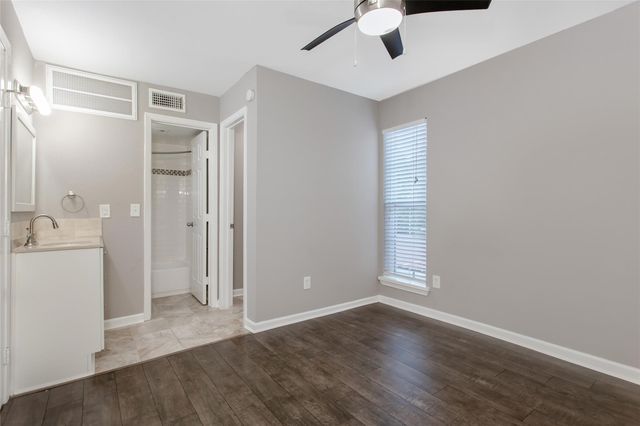 4319 McKinney Avenue 205, Dallas, TX 75205