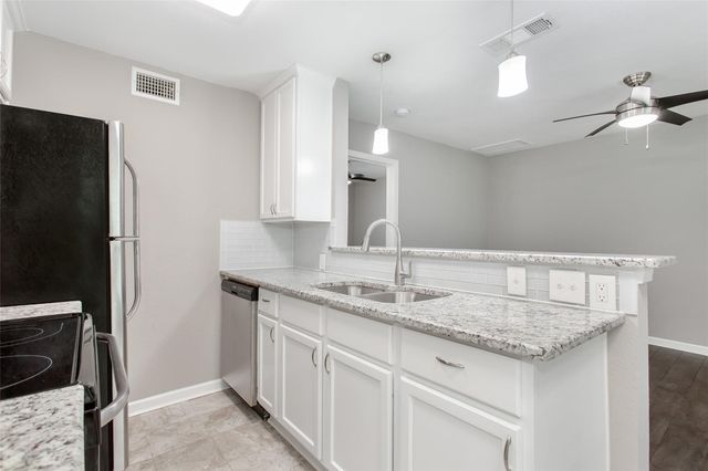 4319 McKinney Avenue 205, Dallas, TX 75205
