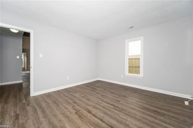 5638 Trafalgar ARCH, Portsmouth, VA 23703