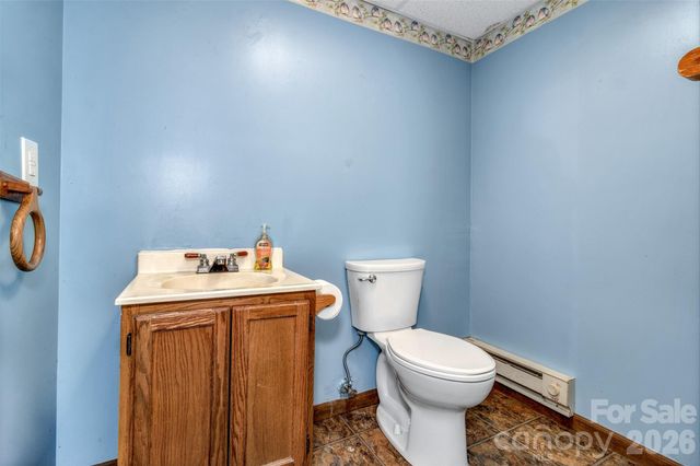 38 Chadwick Wade Drive, Asheville, NC 28804
