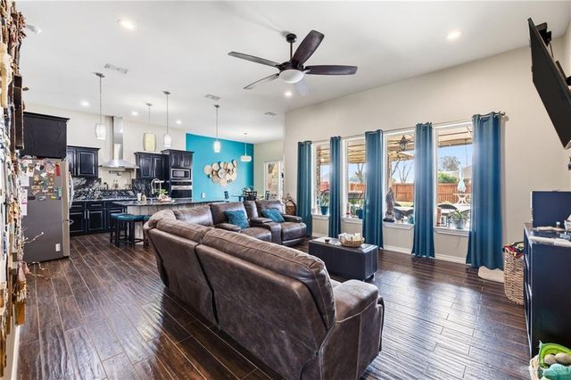 4201 Country Street, Edinburg, TX 78541