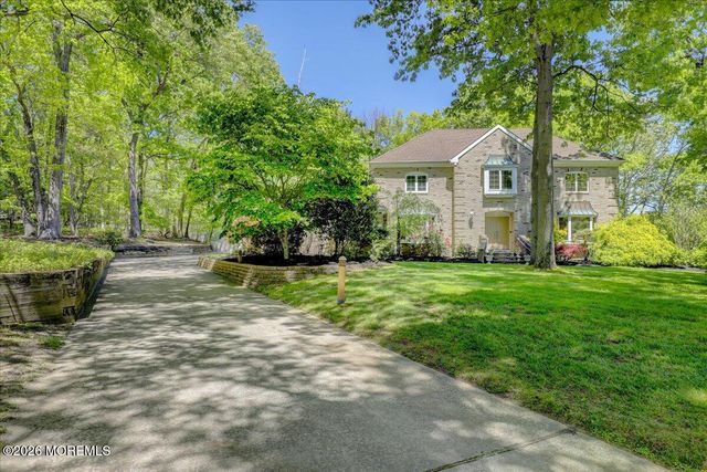 730 Woodchuck Lane, Toms River, NJ 08755