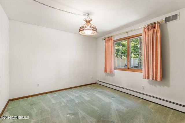 730 Woodchuck Lane, Toms River, NJ 08755