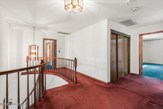 730 Woodchuck Lane, Toms River, NJ 08755