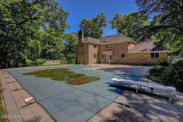 730 Woodchuck Lane, Toms River, NJ 08755