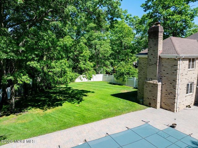 730 Woodchuck Lane, Toms River, NJ 08755