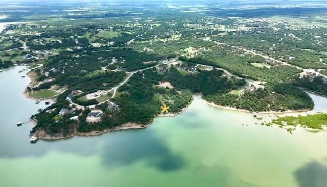 29 Cimmarron Bay Drive, Runaway Bay, TX 76426