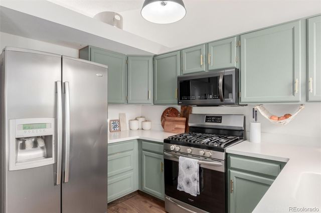 119 S Pembrook Street, Castle Rock, CO 80104