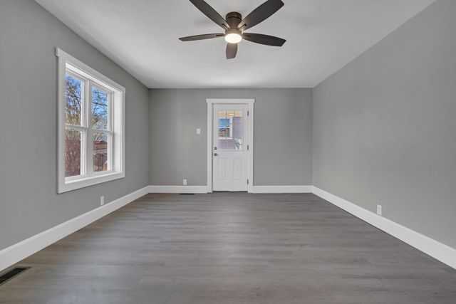 832 Richardson St, Clarksville, TN 37040