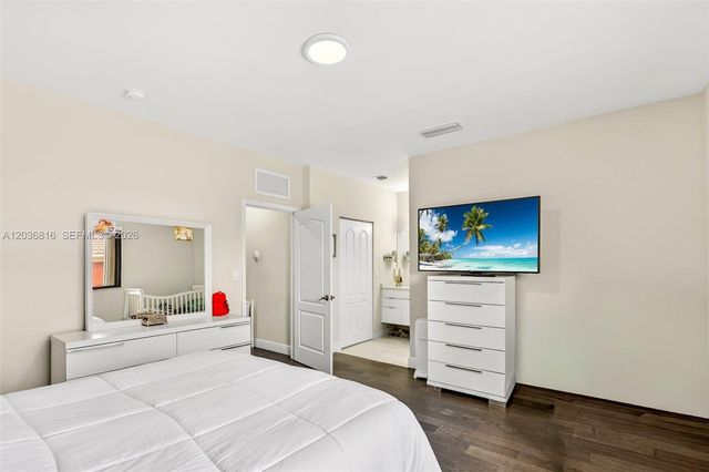 11115 W Okeechobee Rd 123, Hialeah Gardens, FL 33018