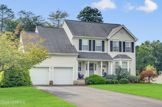 1 Blue Jay Court, Jackson, NJ 08527