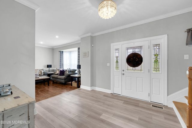 1 Blue Jay Court, Jackson, NJ 08527