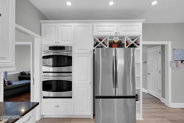 1 Blue Jay Court, Jackson, NJ 08527