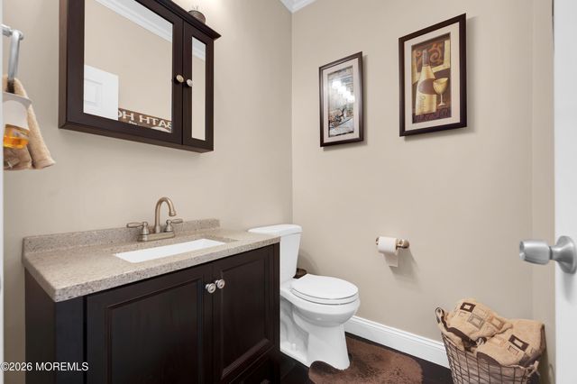 1 Blue Jay Court, Jackson, NJ 08527