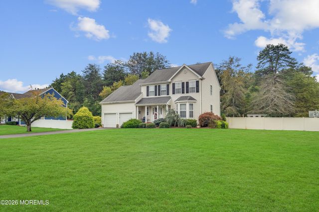 1 Blue Jay Court, Jackson, NJ 08527