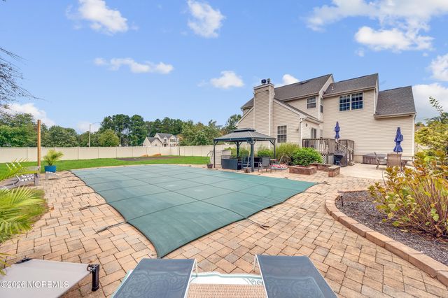 1 Blue Jay Court, Jackson, NJ 08527