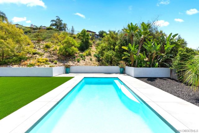 1120 Championship Rd, Oceanside, CA 92057