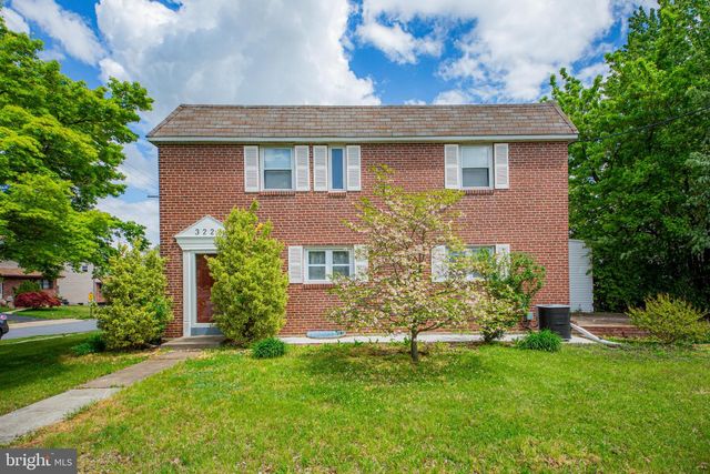 3228 TOM SWEENEY DR, Brookhaven, PA 19015