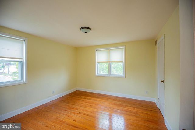 3228 TOM SWEENEY DR, Brookhaven, PA 19015