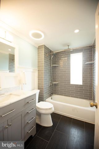 3228 TOM SWEENEY DR, Brookhaven, PA 19015