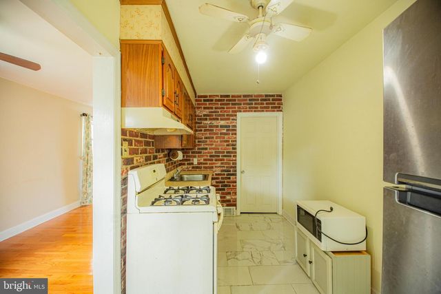 3228 TOM SWEENEY DR, Brookhaven, PA 19015