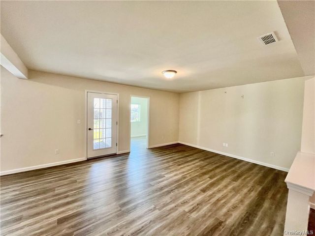 206 Golf Links Road 734, Middletown, NY 10940