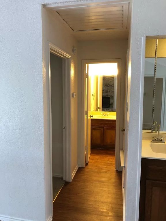 211 Alston Court, Mansfield, TX 76063 — photo 4