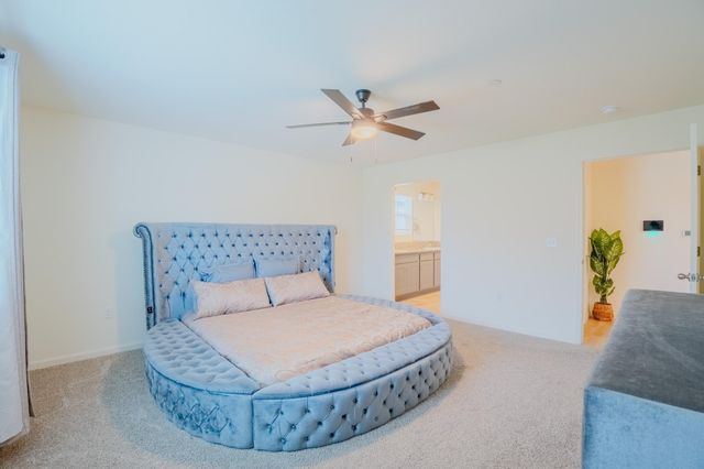 2121 E Oak Avenue, Visalia, CA 93292