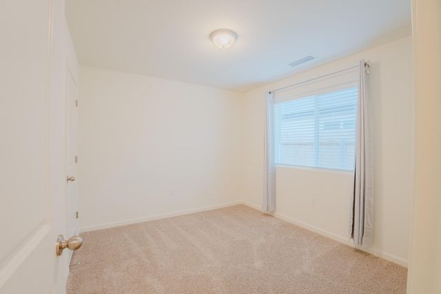 2121 E Oak Avenue, Visalia, CA 93292