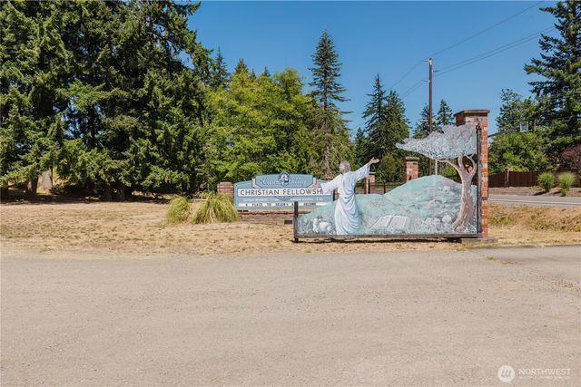 6869 Central Valley Road NE, Bremerton, WA 98311