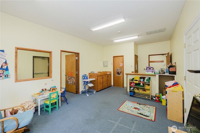 6869 Central Valley Road NE, Bremerton, WA 98311