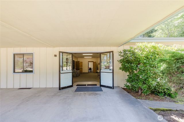 6869 Central Valley Road NE, Bremerton, WA 98311