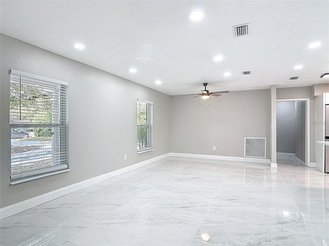 31440 PRESTWICK AVENUE, Sorrento, FL 32776