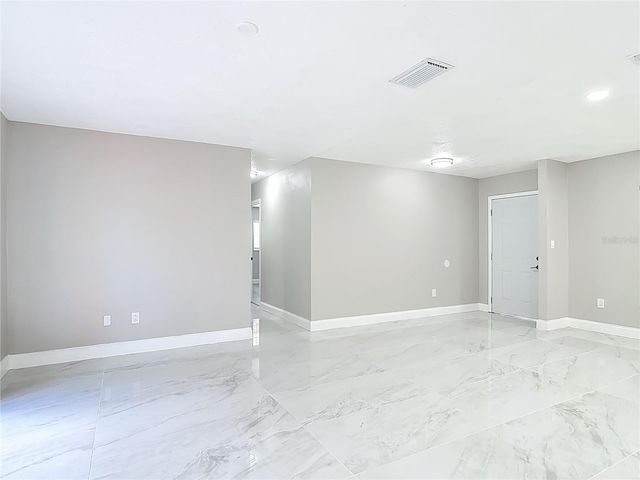 31440 PRESTWICK AVENUE, Sorrento, FL 32776