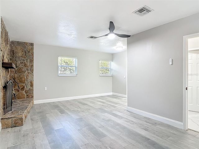 31440 PRESTWICK AVENUE, Sorrento, FL 32776