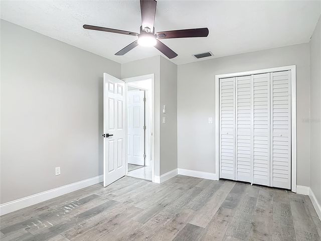 31440 PRESTWICK AVENUE, Sorrento, FL 32776