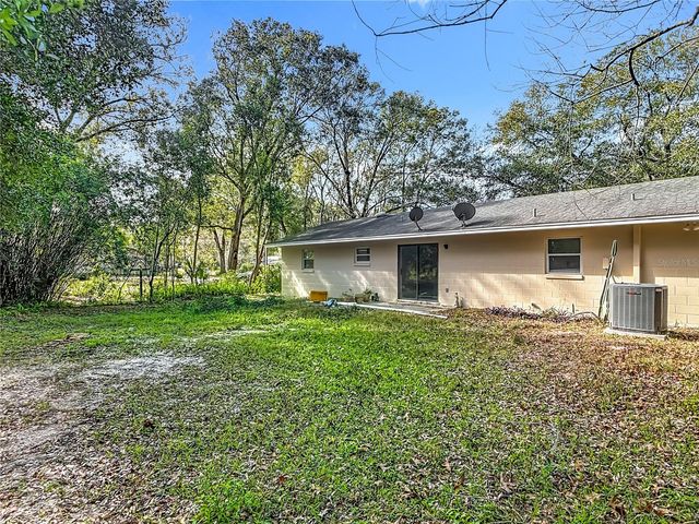 31440 PRESTWICK AVENUE, Sorrento, FL 32776